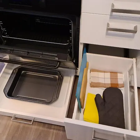 Andiana Apartament *